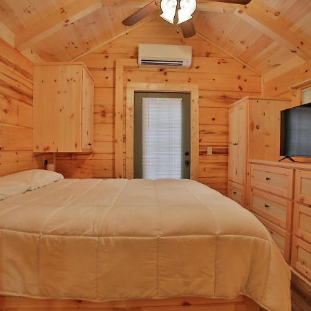 Bryce Cabin Lookout Mtn Tiny Home W Swim Spa Чаттануга Экстерьер фото